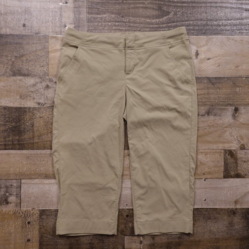 Columbia Omni-Shield‎ Capri Pants Women’s Size 8 Beige Outdoor Hiking